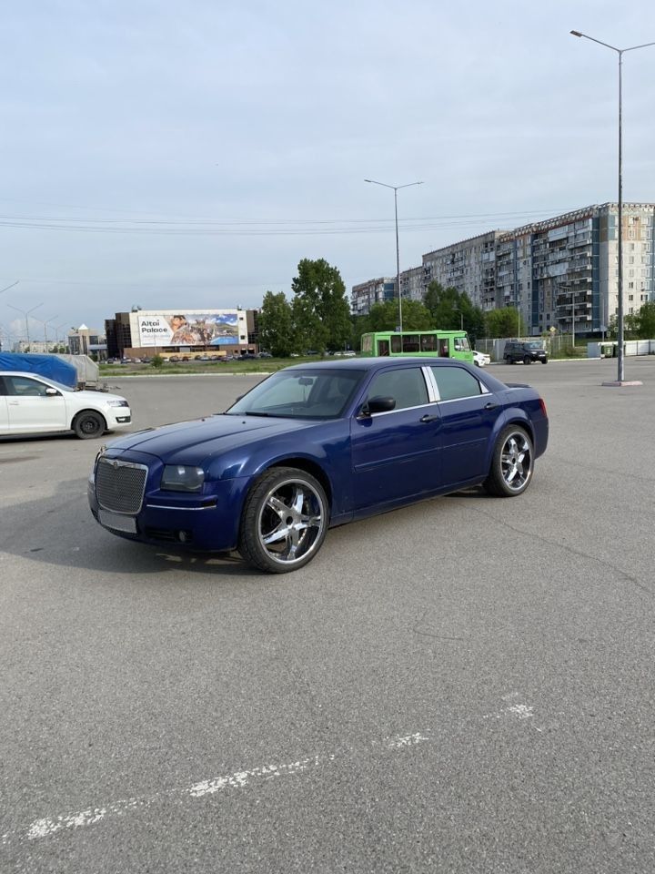 Chrysler 300C: фото из отзыва