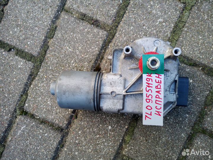 Моторчик дворников передний touareg