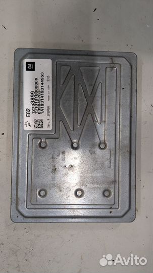 Блок управления двигателем Cadillac XT5 2019, 2020