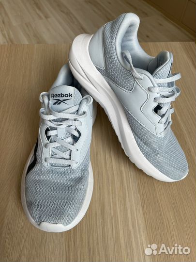 Кроссовки reebok 36