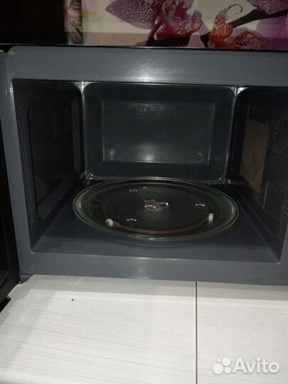 Микроволновка:Dexp ES 90