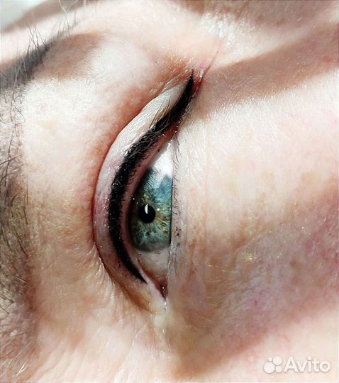 Перманентный макияж бровей, век и губ