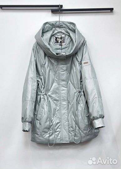 Куртка весенняя осенняя женская