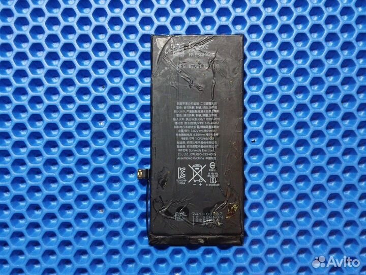 iPhone 8. Аккумулятор. Оригинал. 92%