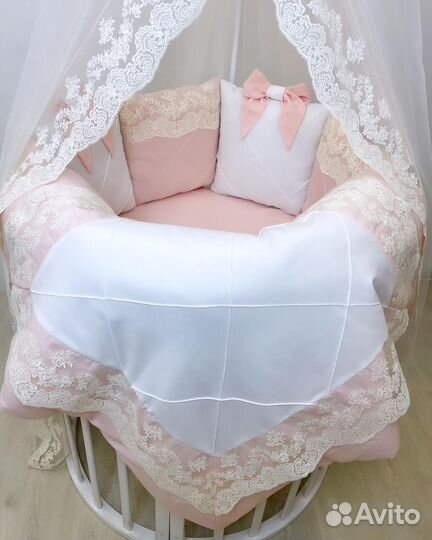 Комплекты, конверты на выписку для новорожденных