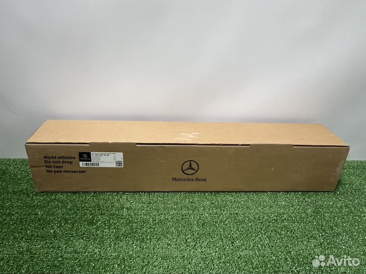 Амортизатор задний W447 А4473265400 новый