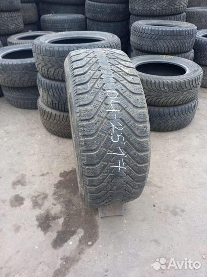 Goodyear UltraGrip 500 255/55 R18
