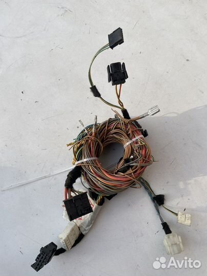 Проводка доводчика багажника бмв Х5Е70 Х6Е71