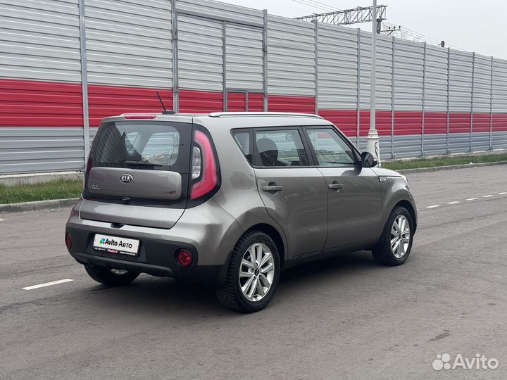 Kia Soul 1.6 AT, 2017, 163 152 км