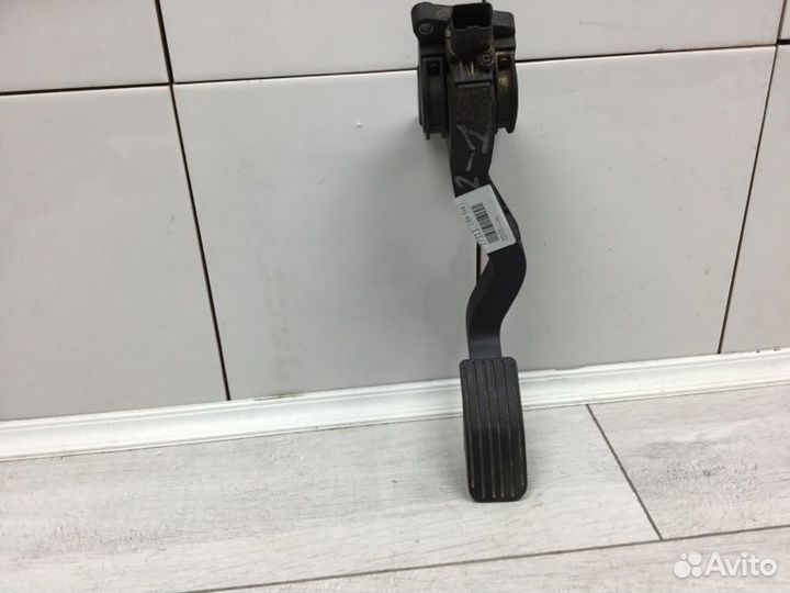 Педаль газа Peugeot 307 1.6 2005