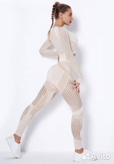 Костюм для фитнеса женский 40-42