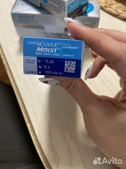 Линзы контактные acuvue -5,5, кривизна 8.5
