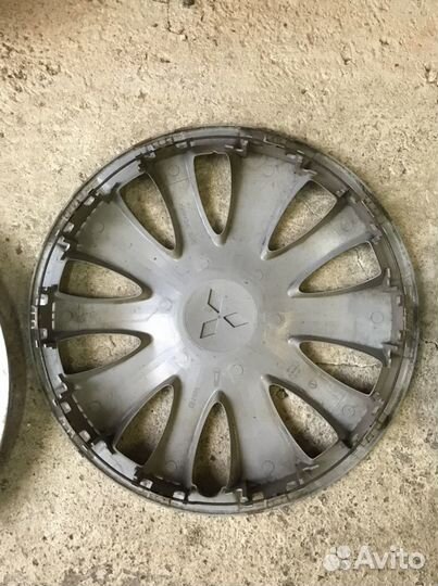 Колпак митсубиси, Mitsubishi