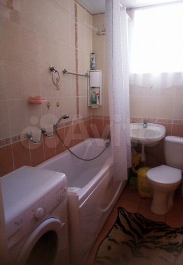 2-к. квартира, 60 м², 2/2 эт.