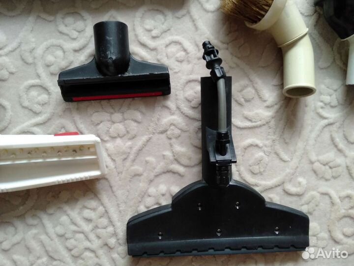 Щетки и насадки для пылесоса