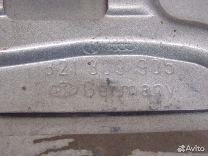 Лючок бензобака для Volkswagen Golf / Jetta 2 198