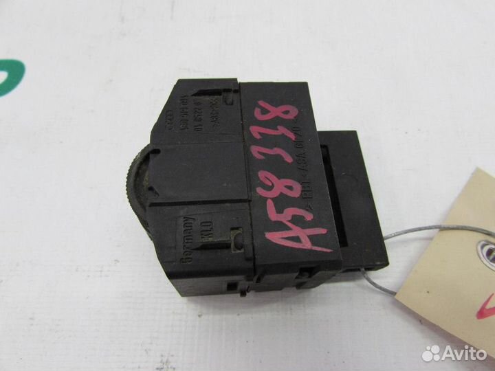 Кнопка корректора фар для Audi A6 2 1997-2004г