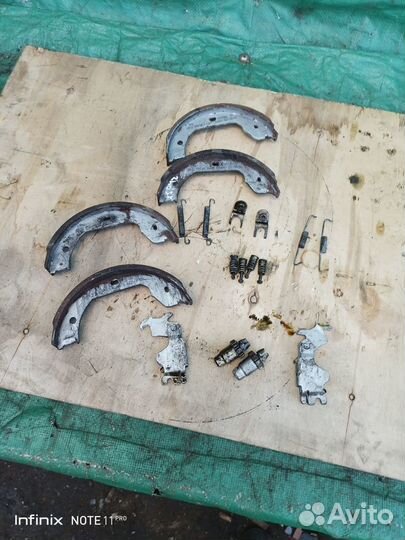 Колодки ручника BMW X5 E70 2008 г