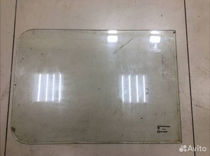 Стекло кузовное глухое большая половинка УАЗ 452