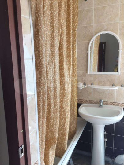 2-к. квартира, 50 м², 2/5 эт.