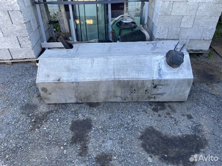 Топливный бак