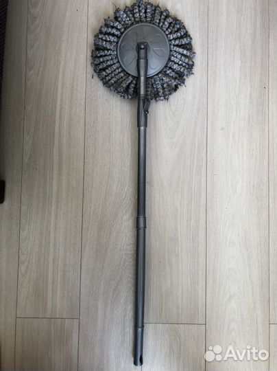 Швабра с круглой щеткой