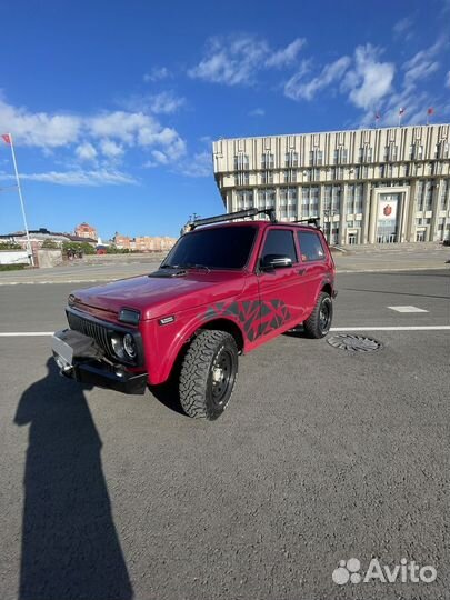 LADA 4x4 (Нива) 1.7 МТ, 2000, 100 000 км