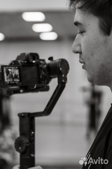 Видеограф, видеооператор