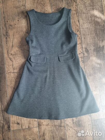 Сарафан школьный на рост 128 см- 2 шт