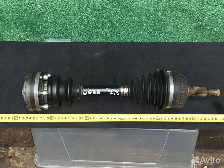 Привод / шрус Mercedes Benz Vito W638 2.3