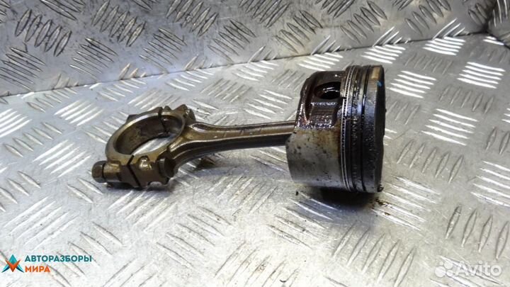 Поршень бензиновый Nissan Note E11 2007