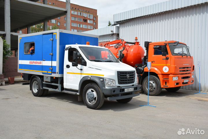 Слесарь-сантехник (Сантехнические услуги )