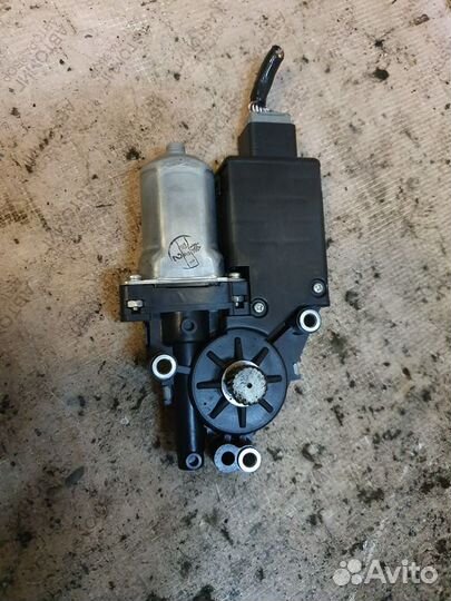 Моторчик Люка Mazda cx-7 мазда