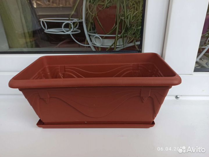 Вазон для цветов, рассады