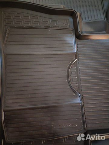 Продаются салонные коврики Nissan