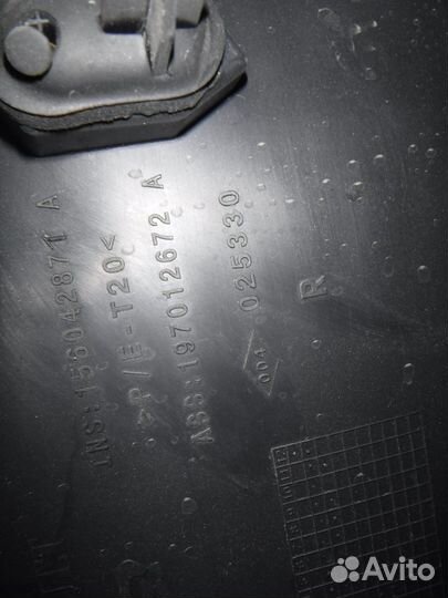 Обшивка задней правой двери Renault Megane 3