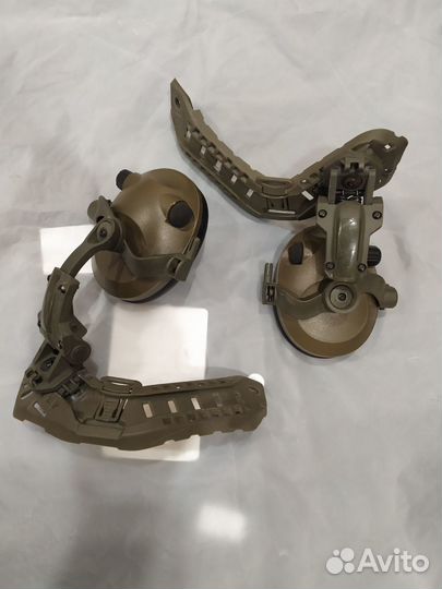 Активные наушники для стрельбы, фонарик Armytek