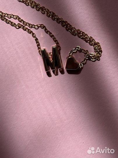 Подвеска с буквой