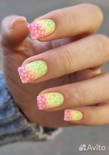 Модели на маникюр и педикюр