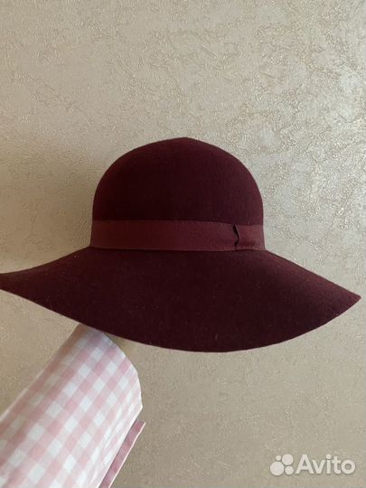 Шляпа женская