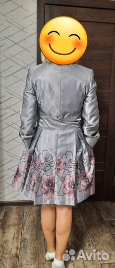 Плащ женский