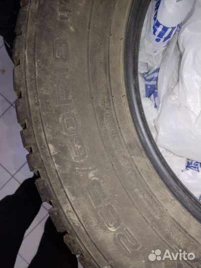 Nokian Tyres Hakkapeliitta 8 SUV 265/60 R18