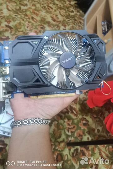 Видеокарта Radeon R7 250