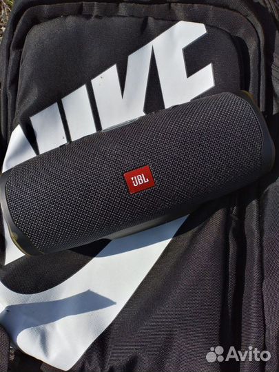 Колонка jbl charge 4