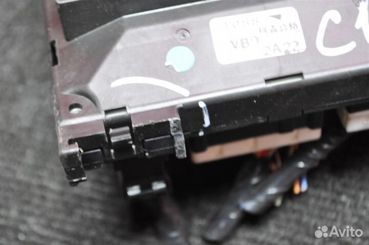 Блок предохранителей nissan patrol Y61