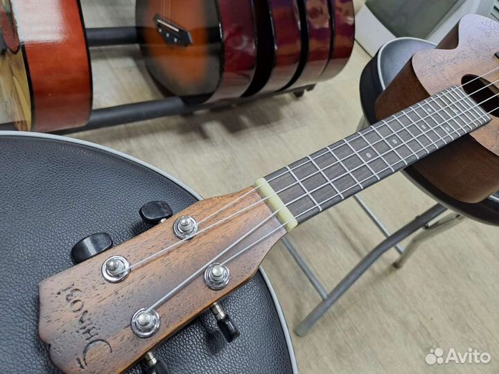 Укулеле концерт с рисунком