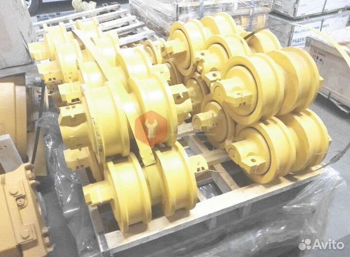 Каток опорный 14522943