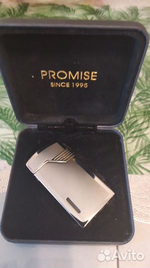 Зажигалка гитара