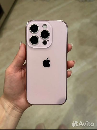 Чехол на iPhone 14 pro