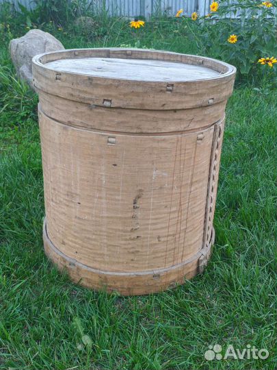 Короб огромный, туес